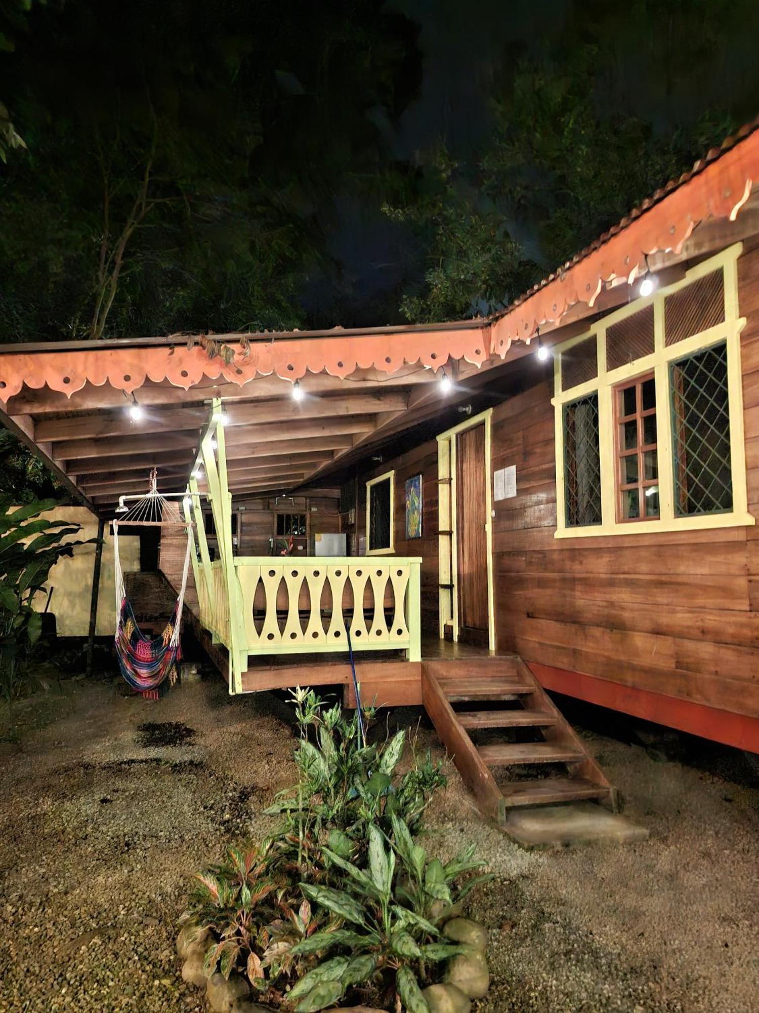 Villa El Jardin De Playa Negra Puerto Viejo de Talamanca Exterior foto